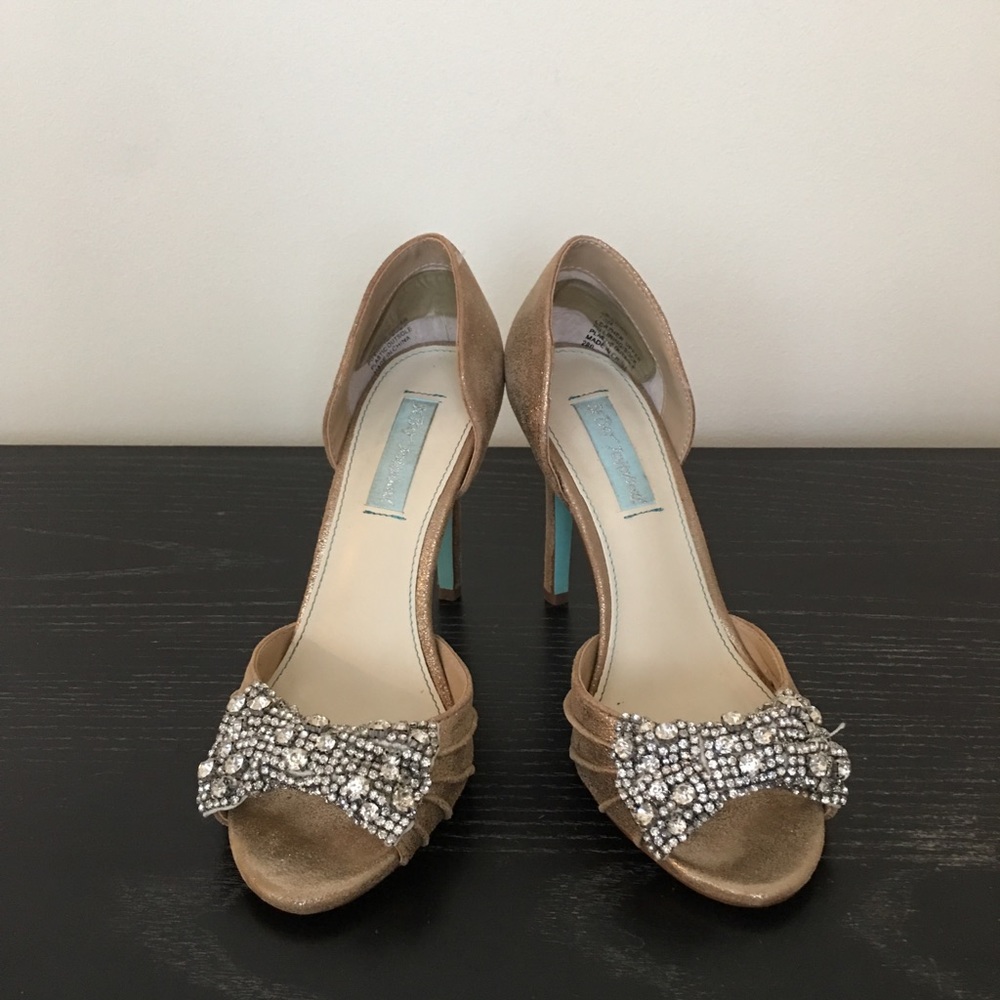 Betsy Johnson Crystal Bow Heels